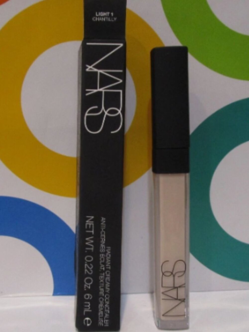 NARS ~ RADIANT CREAMY CONCEALER ~ LIGHT